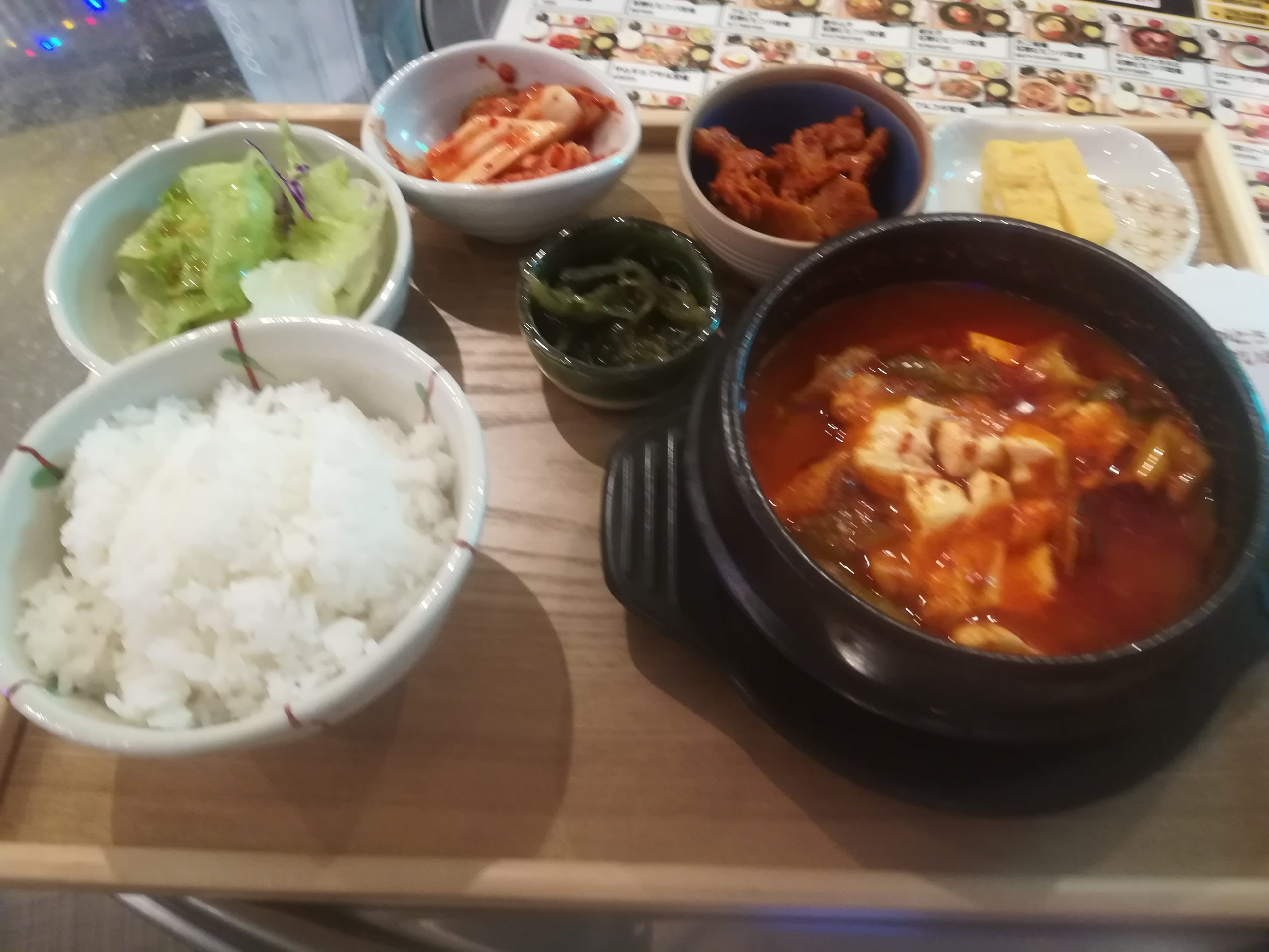 池袋に新規オープン人気の韓国料理店 ホンデポチャ シャングリラ池袋を訪ねて